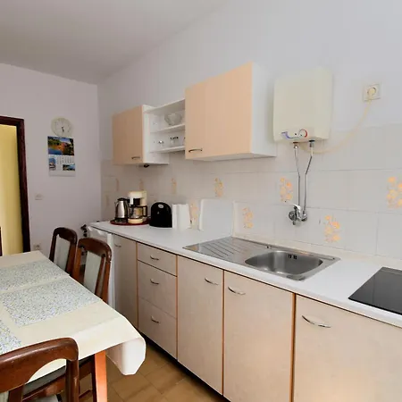 Apartment Nada *